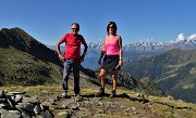 81 Dalla Cima di Lemma (2348 m) vista verso Pizzo Scala a dx e Alpi Retiche a sx